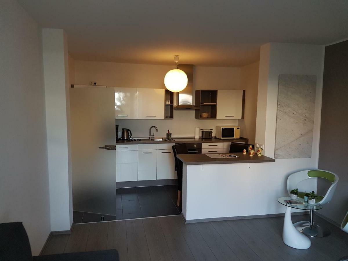 Cafe Marlitt Apartment อาร์นชตัดท์ ภายนอก รูปภาพ